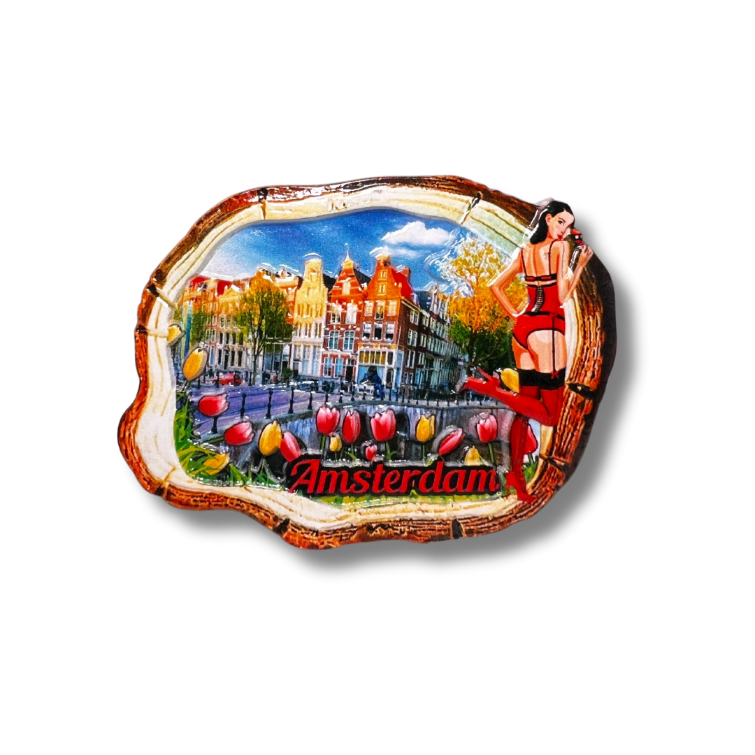 holland magneten magneet koelkastmagneet amsterdam delfts blauw molen tulp koe typisch hollands souvenir holland souvenir nederland amsterdam rotterdam kussend paar delftsblauw kado cadeau idee kado voor toerist klompen oranje klomp Als je op zoek bent naar een origineel cadeau of souvenir, koop dan een magneet met het beeld van Amsterdam! Dit unieke cadeau is perfect voor iedereen die van Amsterdam houdt. De magneet is gemaakt van stevig materiaal en zal niet snel breken of krassen.