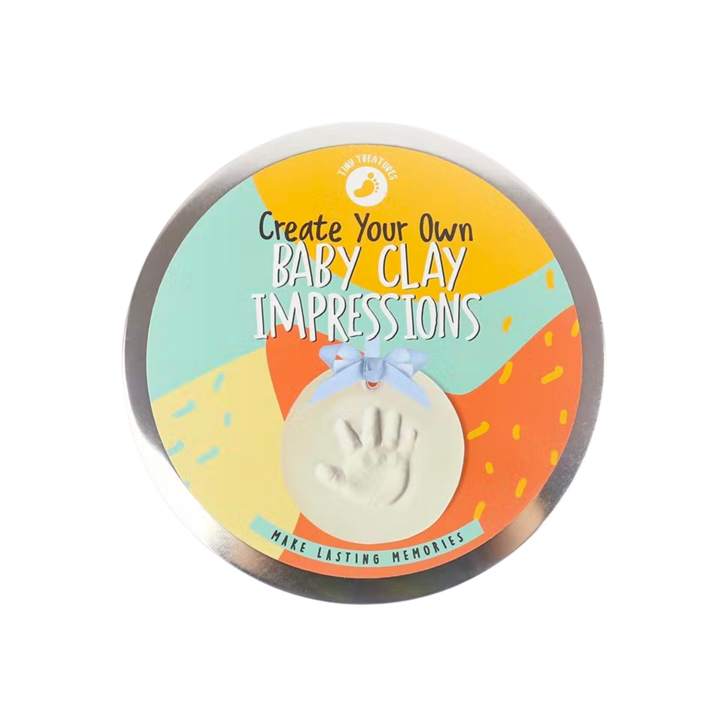 Leg die speciale mijlpalen van de groei van je baby vast met een DIY Baby Clay Footprint/Handprint Kit. Onze gebruiksvriendelijke kleipers en veilige ingrediënten zorgen ervoor dat het gemakkelijk is om die dierbare herinneringen aan de voet- en handafdrukken van je baby vast te leggen.