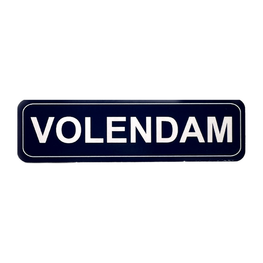 Deze coole Volendam Naambordje koelkastmagneet is ideaal als uniek cadeau of om te gebruiken als een praktische herinnering aan je vakantie in Holland! Het naambordje is gemaakt van stevig karton en heeft een magnetische achterkant.